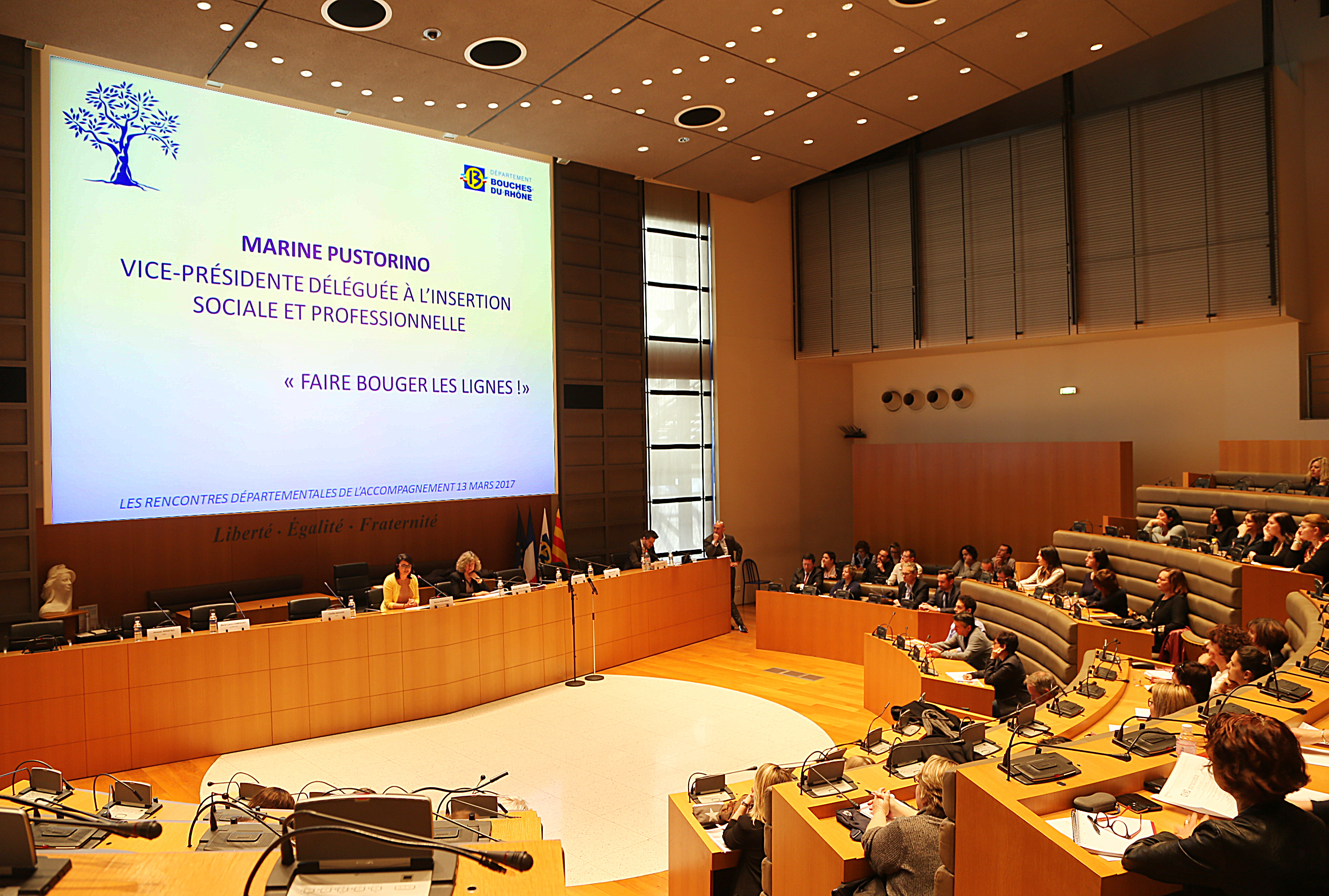 rencontre bouches du rhone